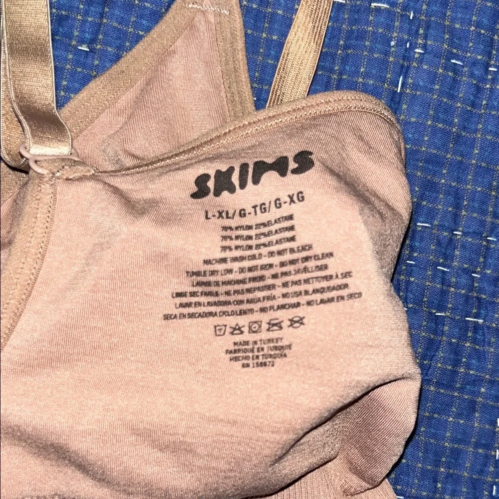 NWOT SKIMS Women's Beige Bra - Picture 2 of 3